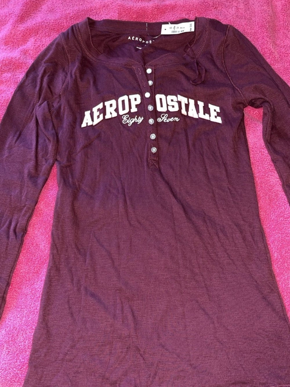 Aeropostale long sleeve Tee